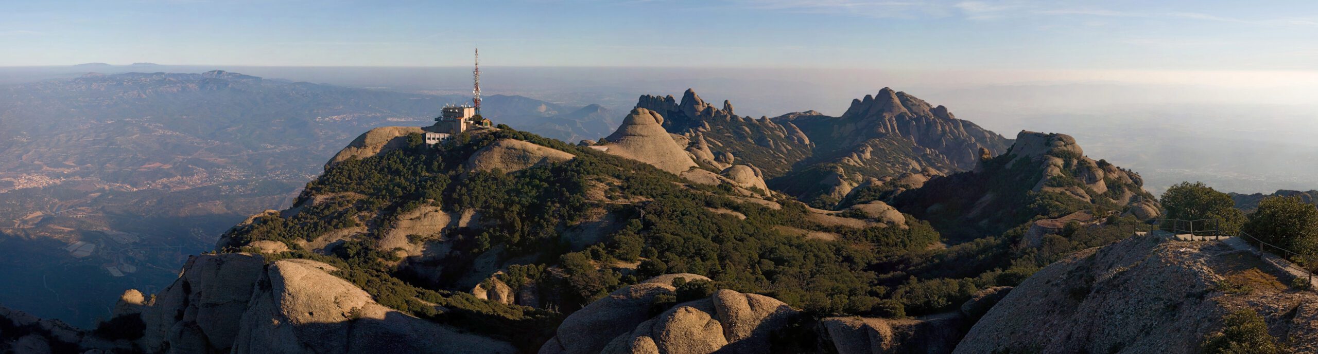 How to get to Montserrat from Barcelona